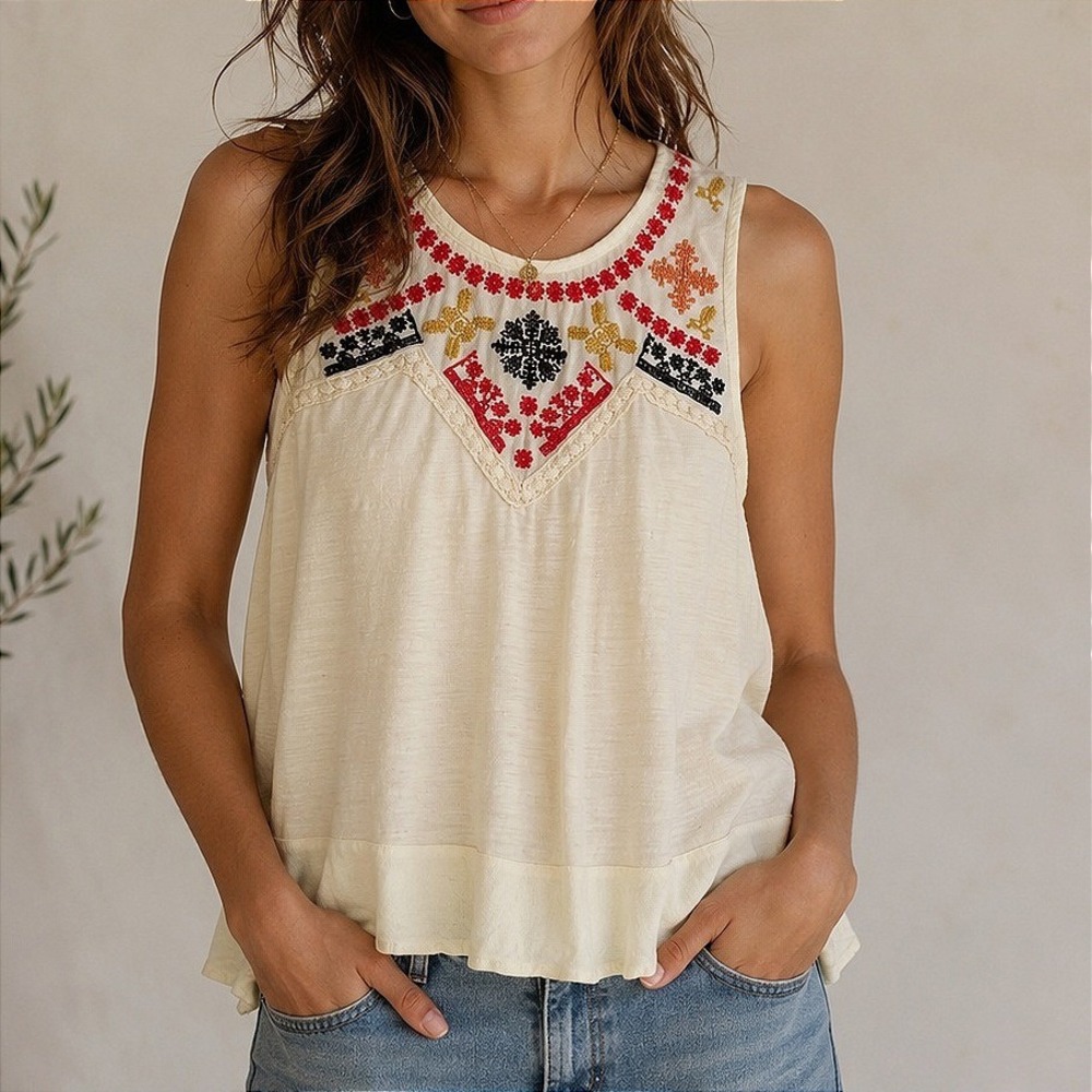 Coco + Jameson Embroidered Boho Womens Medium Ivory Top Festival